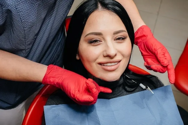 Zahnärztliche Untersuchung einer Frau